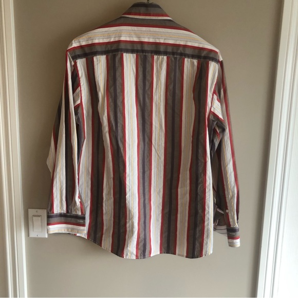 Men’s Long Sleeve Button Down Shirt with nice contrasting stripes. - Picture 3 of 11